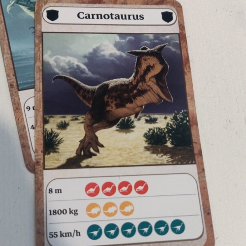 Carnotaurus-dinosauruksen kortti