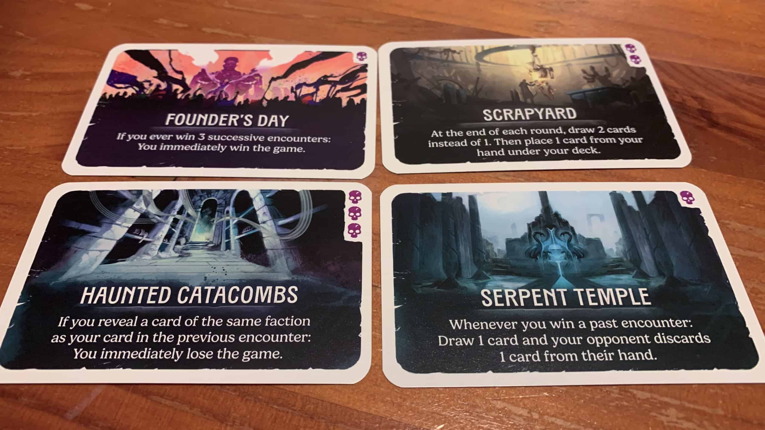 Neljä paikkakorttia: Founder's Day, Scrapyard, Haunted Catacombs ja Serpent Temple.